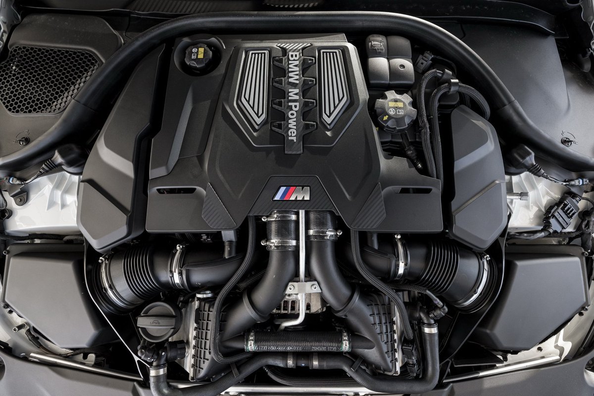Bmw m5 f90 двигатель. двигатель m5 f90. Bmw m5 f90 engine. двигатель бмв м5 ф90. Bmw m5 f90 двигатель.