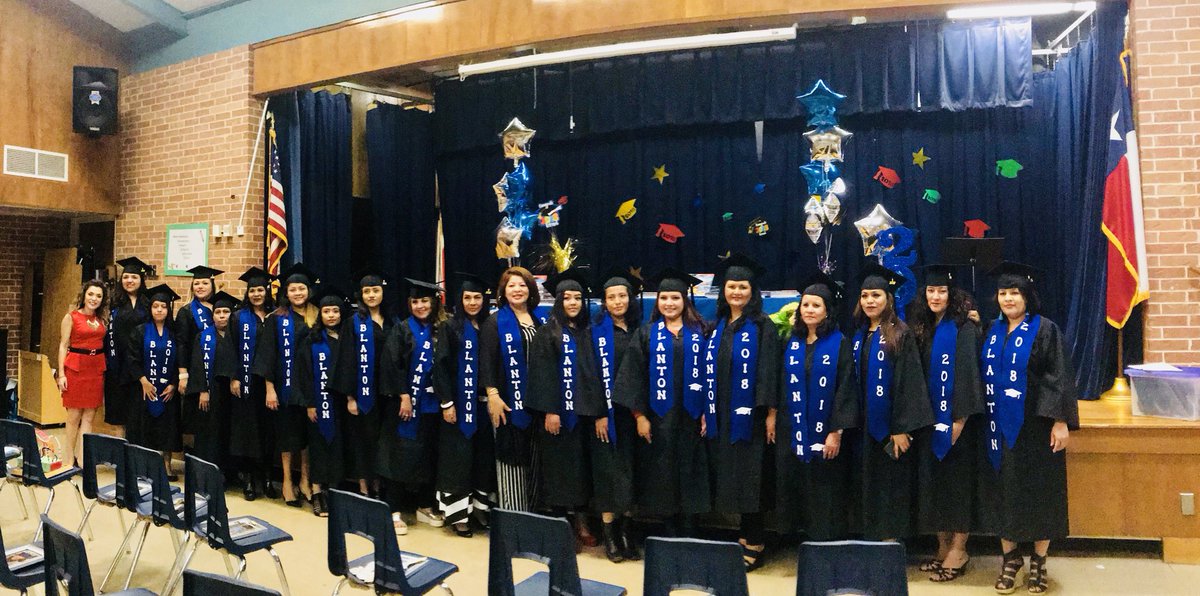 epromotora_p's tweet photo. Congratulations to @BlantonElem parents on her #epromotora graduation! Keep inspiring your kids in achieve whatever they dream.
@DoyleAValdez @aisdparents @FamAsPartners @AISDSupt @megane1kins https://t.co/YGt3BI6b1i