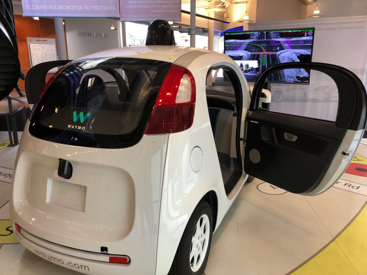 #RETechDACH on Tour - Stop 19/20 - USA #InnovationsTour 2018 - Day 5/6 - San Francisco - Google Apple Stanford University Plug and Play Tech Center #sanfrancisco 
pictures by Prof. TImo Leukefeldt