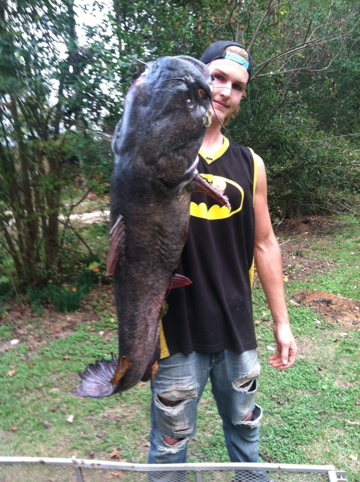 SavageProds420's tweet photo. 50lb flat head https://t.co/9GE9Z9RuMN