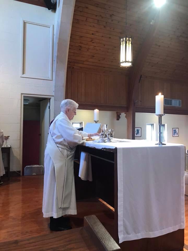 IndyDeacons's tweet photo. Deacon Enid Morrison joins Bishop @JenniferBB for the Episcopal visit to St. Mark’s, Plainfield. #indydeacons #episcopalIN https://t.co/8xJ86SP3B3