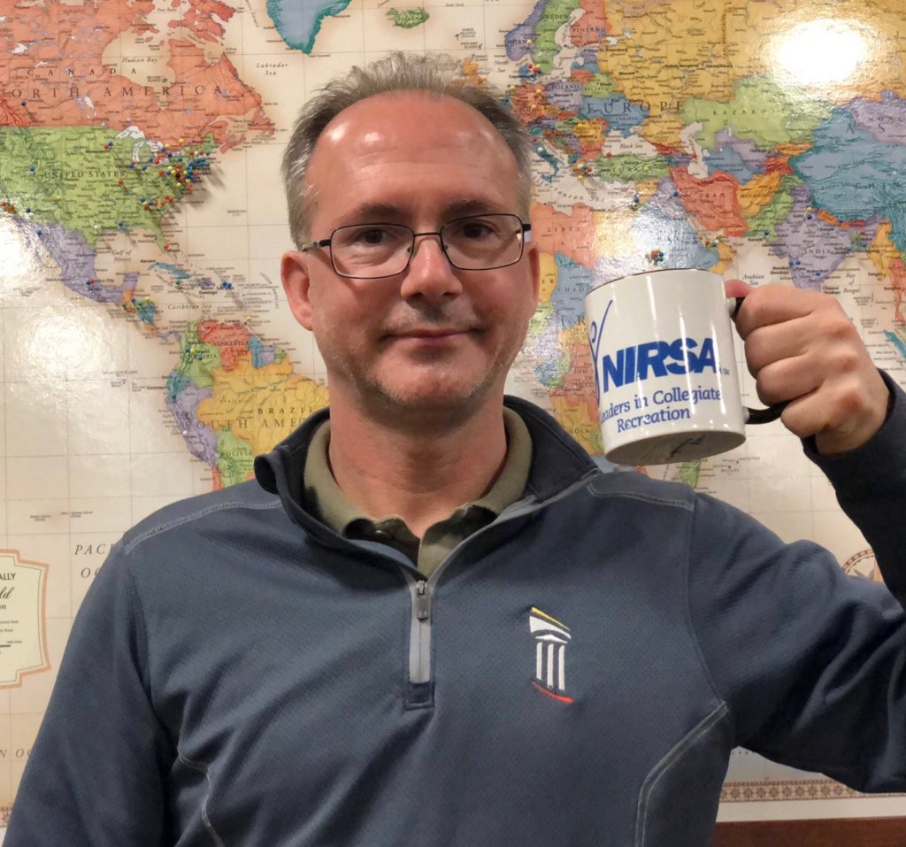 NIRSAPresident's tweet photo. T-0 #finaltweet @NIRSAlive #HumansOfNirsa #ElevatedOurPath #PastPres #JAM #PeaceLoveNirsa https://t.co/4TfeKpuX21
