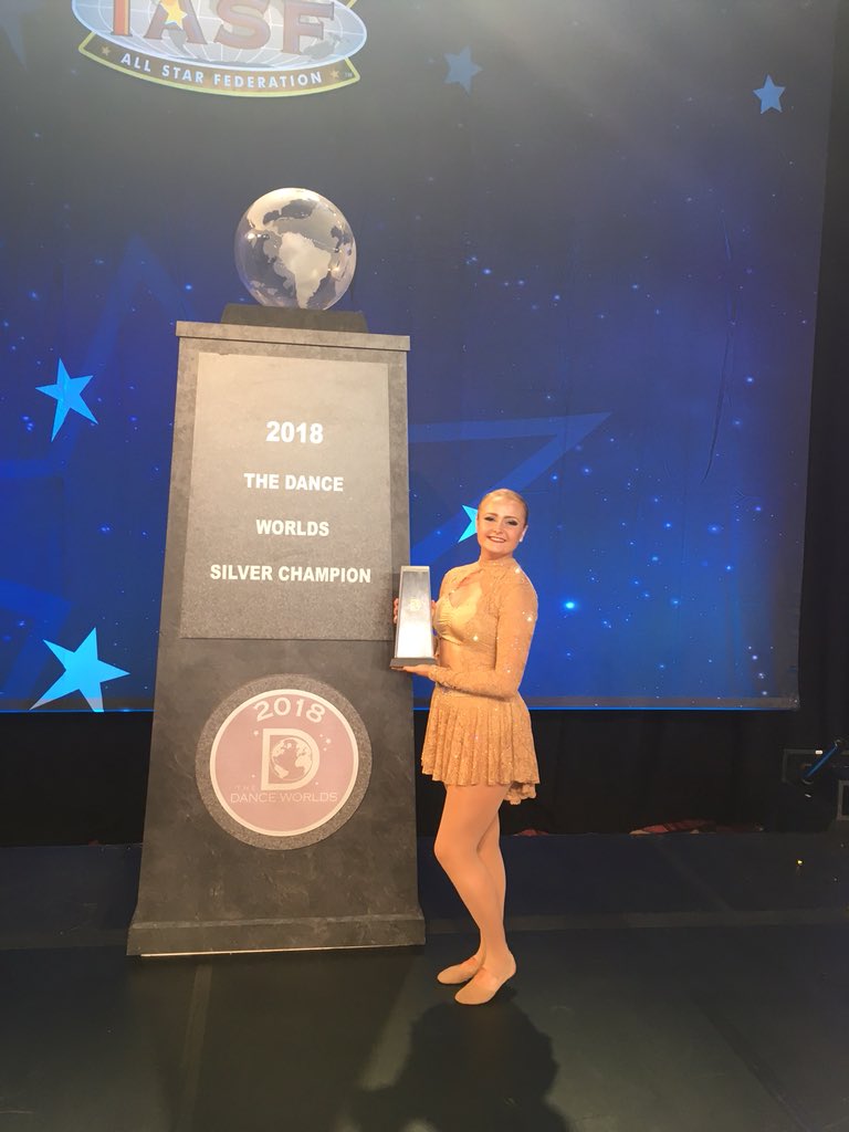Georgiadance18's tweet photo. And that’s a wrap. After an eventful Worlds 2018, LL are bringing home... Team Wales Pom duo 7th in the world. Open lyrical/contemporary 8th, Open Jazz 10th and Open Pom 12th. Now to enjoy. X https://t.co/J6NIVCHJoy