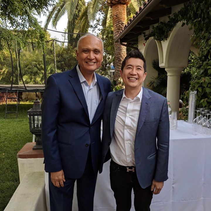 IQLaserVision's tweet image. Dr. Lin and his well respected colleague Dr. Ed Hernandez, who is currently running for Lt. Governor. We are happy to support him and wish him luck on his campaign. #iqlaservision #iqlv #drlin