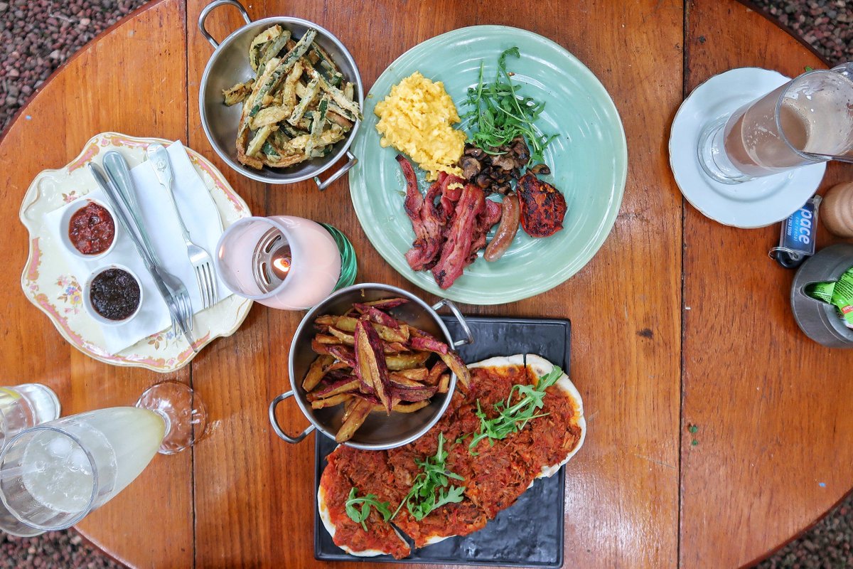 curiousflavor's tweet photo. Ever wondered how a restaurant that resembles #aliceinwonderland taste? Me neither, but find out here. https://t.co/bt9tIpMDCI #southafrica #durban https://t.co/v88daGauJt