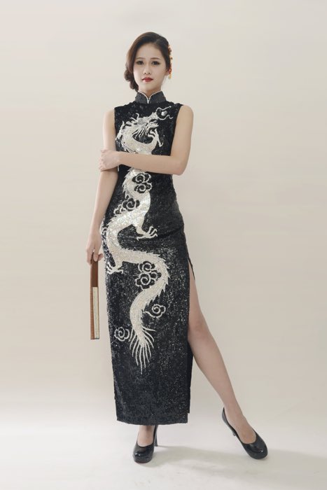 Thread: I will capitalize the latest Twitter Cultural Appropriation outrage to have a teachable moment on the historical background of Chinese dress Cheongsam/Qipao 1/
