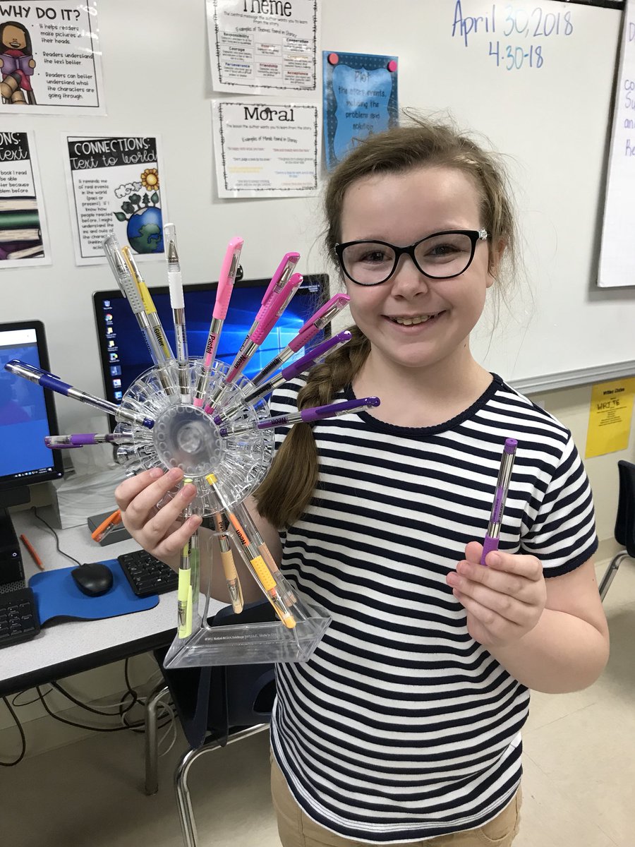 williamscubs's tweet photo. This girl met her AR Goal today!  She got to spin the wheel for a gel pen.  I hope my new gel pens come in quickly so I can replenish this wheel!  #goodproblem #celebratereading #meetinggoals #ccescubs https://t.co/Kl88jDFQTC