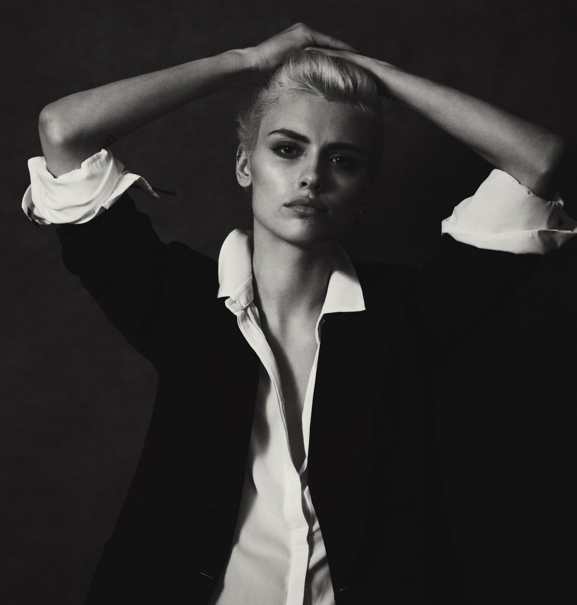 Image result for âWallis Day as Nyssa Vex blogspot.com