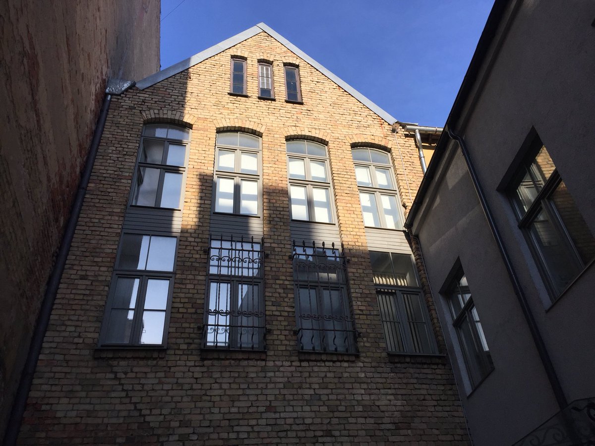 smartbsolutions's tweet photo. @ainarsbr11 Un vēl mazliet #Riga #Latvia #30thApril2018 https://t.co/ESqh8jj2DZ