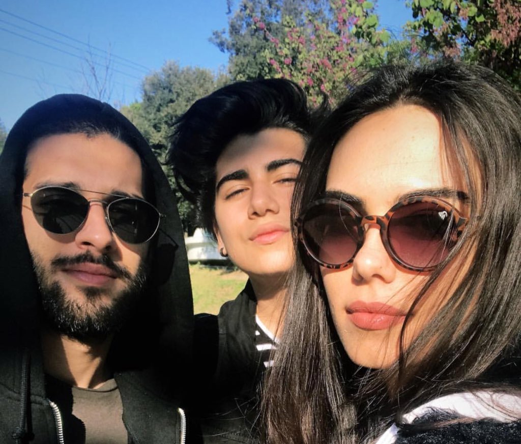 manyakalbayim's tweet photo. buralar böyle zirve partnerlik görmedi ben daha da bi şey demiyorum özbar varol! 🔥💘 https://t.co/KvV7PFIe1J