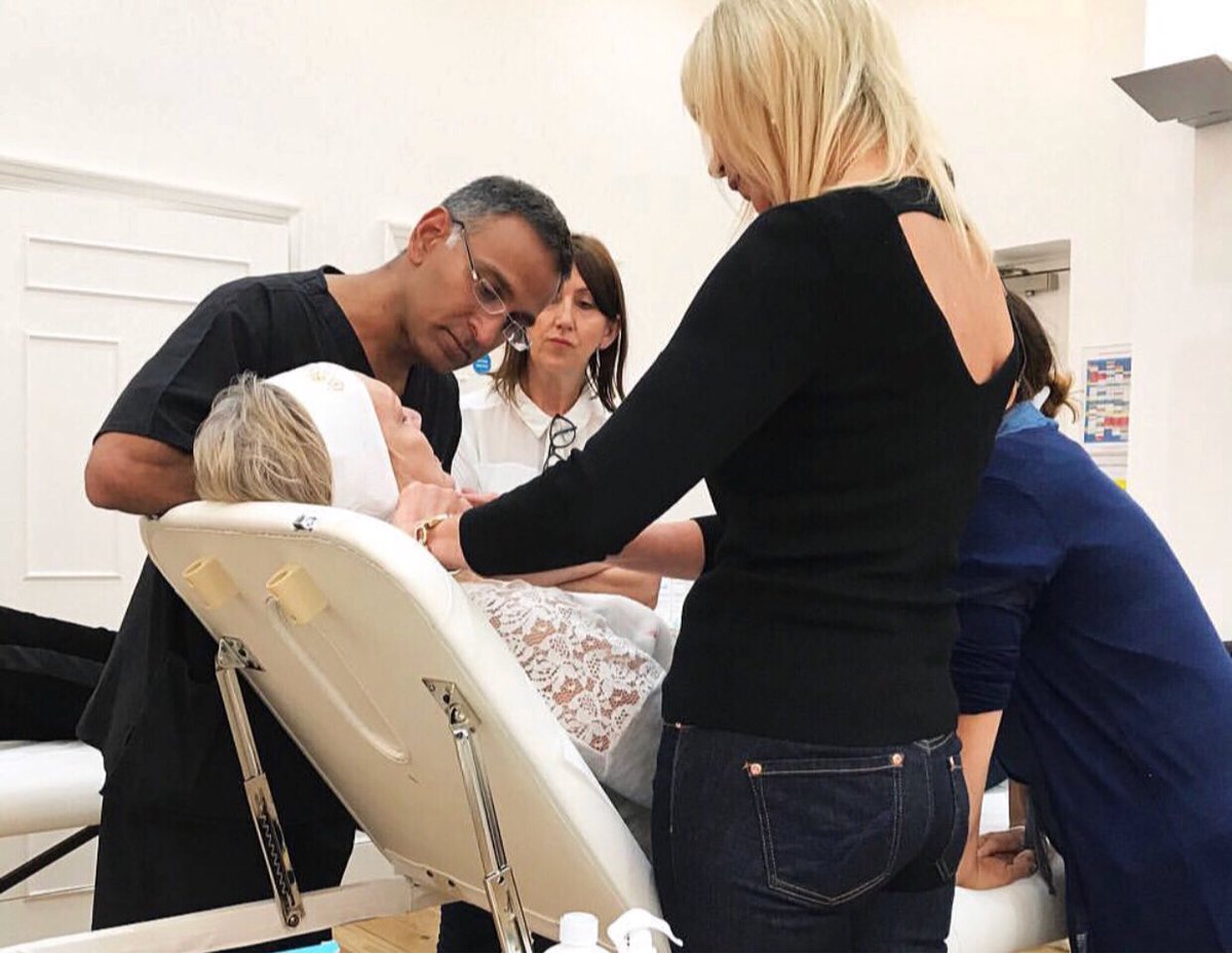 Not long now until our next *fully booked* #UpperFace #InjectableTraining taking place on the 11th of May at <a href="/WigmoreMedical/">Wigmore Medical</a> with our #multiawardwinning #qualifiedfaculty of #qualifiedtutors <a href="/mdhtraining/">DHAesthetic Training</a> <a href="/pdsurgery/">P & D SURGERY</a> <a href="/Anna32Baker/">Anna Baker</a> dhaesthetictraining.org 🙌🏻