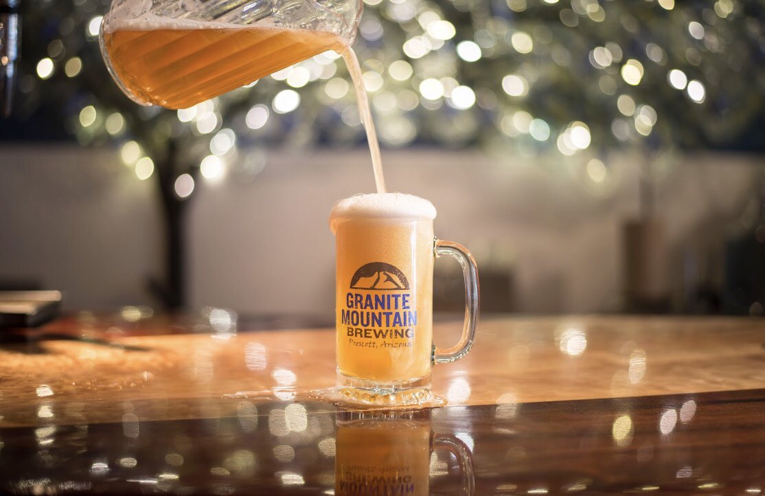 AdventureProMag's tweet image. Adventure + beer = awesome. @Running_Bum_  shares her pairs, finding the best trails and ales across the Southwest. bit.ly/2rb9ufA