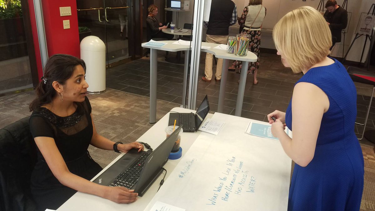 bluerootsproj's tweet photo. Had a pretty solid crowd here so far! We're here until 6pm so stop by and learn about our project! #MyWaterStory https://t.co/2ShaNS9ulh