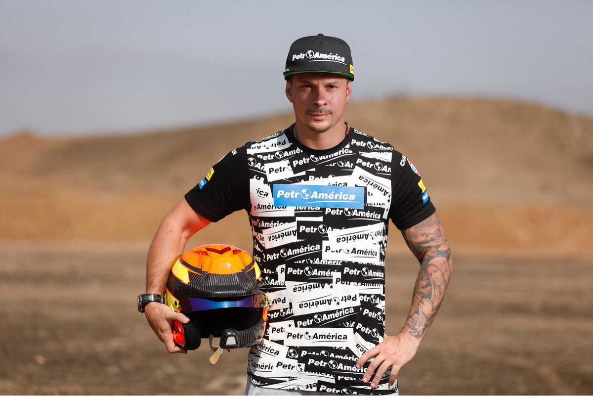 iteaperu's tweet photo. #PPDLR El piloto de #PetroAmérica @mario_hart va por el triunfo del Premio Presidente de la República 2018 🏅🏆 #ITEAPhoto / A. Lino

#1demayo #rallyacp2018 #huaral #rally #petroamerica #peru https://t.co/SX9rYrpoVL