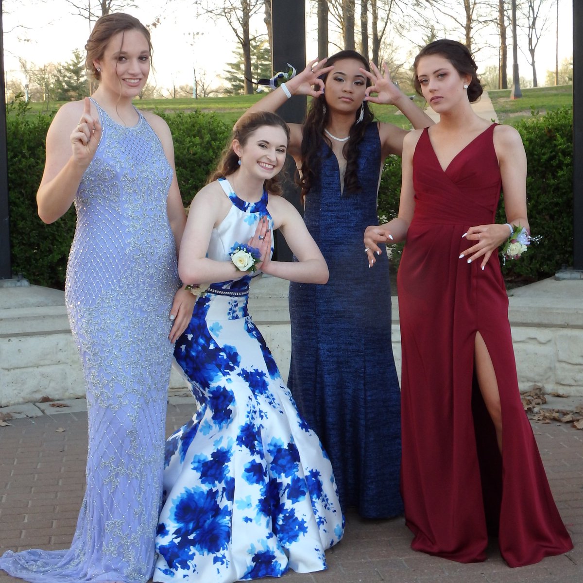 sophiestaub's tweet photo. Prom is for the girls 💜 https://t.co/Ai63XdlnGX