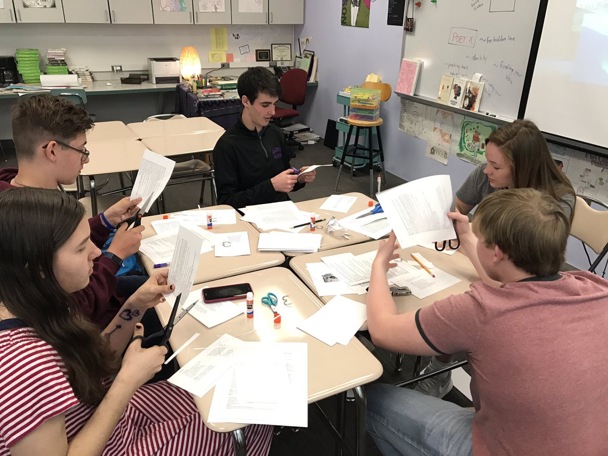 BonnieButellHun's tweet photo. Prepping scripts for #ShakeFest2018! May 9th...Save the date 😊 #Eng9 https://t.co/gxfnG36jmr