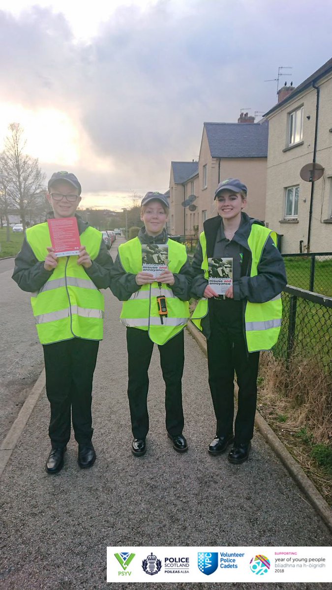 PSOSYouthVol's tweet photo. #PSYV Aberdeen took part in the @NorthEPolice #OpTrinity campaign, aimed at reducing motorbike crime. The youth #volunteers delivered over 500 leaflets & will do it all again soon. The group mascot also helped out & got lots of attention!
@policescotland @NationalVPC #YOYP2018 https://t.co/JM0d8fkTq9