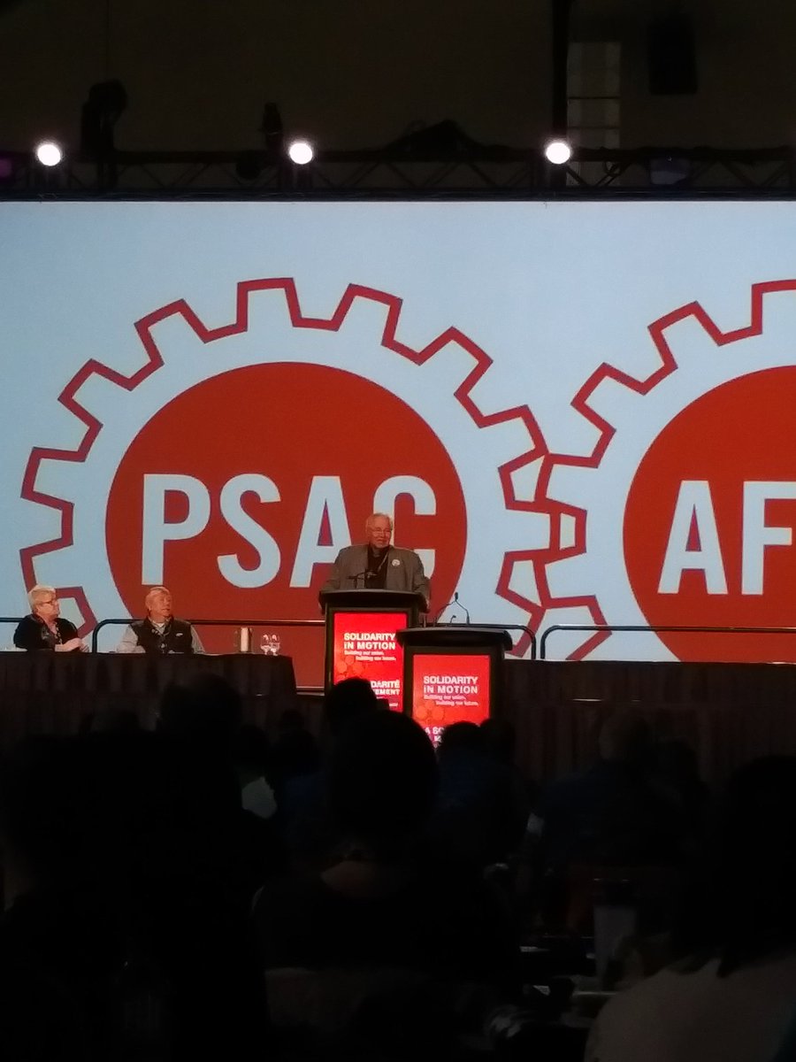 LindaHatwork's tweet photo. The Honourable Murray Sinclair speaking on the Legacy of Residential Schools The Future of Reconciliation #PSAC2018 #psacbc #psacnat #truthandreconcilliation https://t.co/LjQO3kwZXv