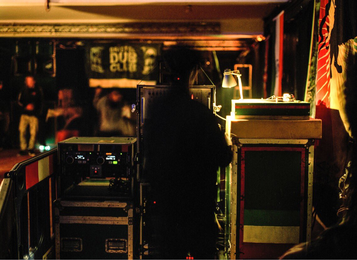 Tonight at 9pm <a href="/radiostudent/">Radio Študent</a> 📻 #radioshow #RiddimOperator  🚦LIVE ft. <a href="/MoonshineRec/">Moonshine Recordings</a> #Fracture #SrWilson #NaggoMorris #DannyRed <a href="/SpringHillRec/">Spring Hill Rec</a> #EvergreenGermany #PositiveRealityRecords <a href="/Pirames/">PiramesInternational</a> #AugustusPablo #TheGrindres &amp; more!!! 🚦🔊🙌