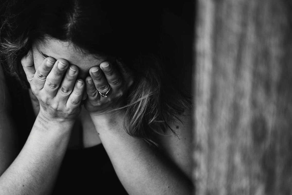5_News's tweet photo. Our survey with @Tommys_baby about coping with stillbirth: 
- 9 in 10 women had felt lonely or isolated after their loss 
- 7 in 10 said some relationships with family and friends were badly affected
- Nearly half of those said loved ones didn't even contact them 

#StillaTaboo https://t.co/QLKbHhZ6A0