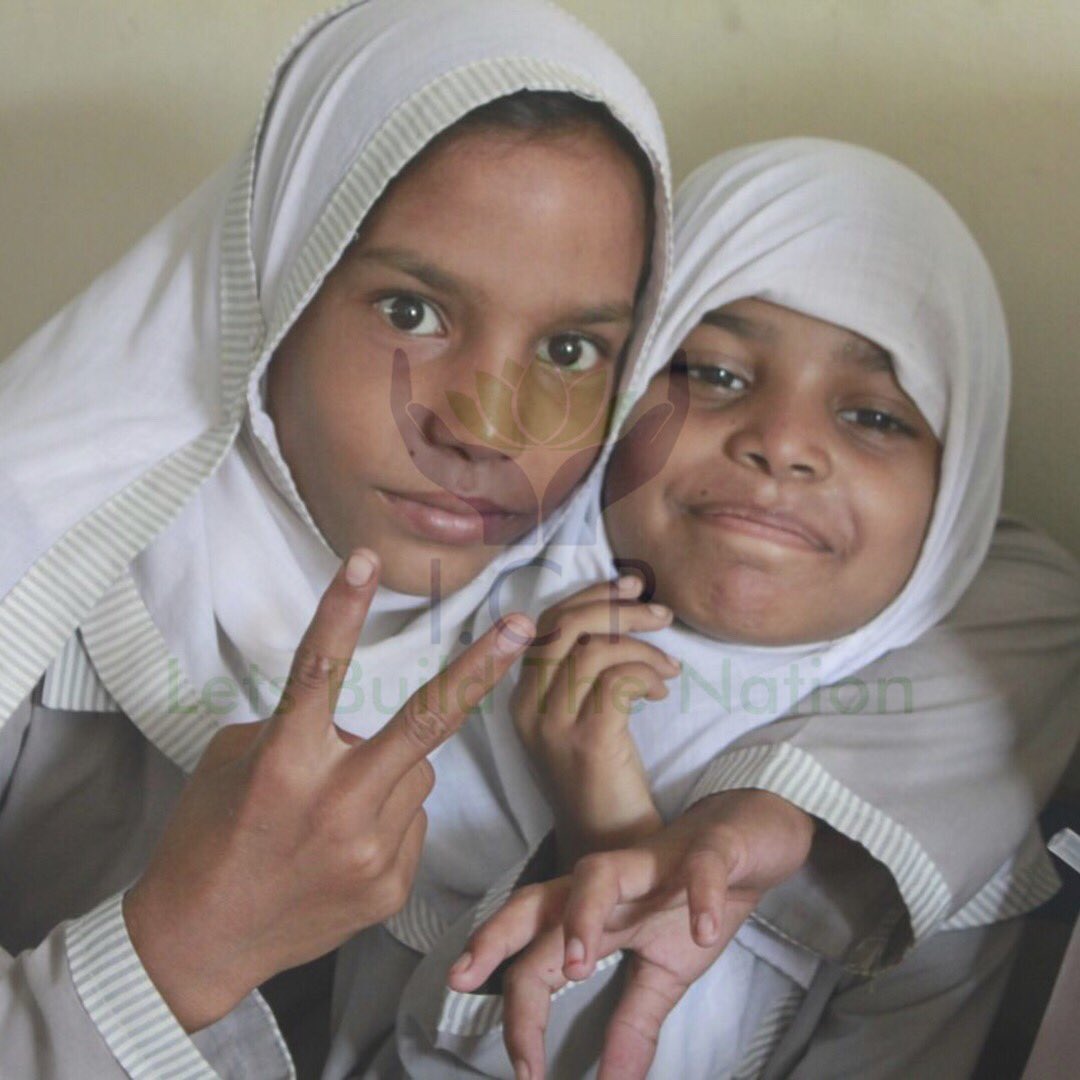 Rangdusociety's tweet photo. Work shop in Aghaz school Gulshan E Iqbal Lemo Goth, The workshop was Held Workshop to teach these little kids about FIRST AID. 
#icppakistan #imaginepakistan #createpakistan https://t.co/W0YRl1DNRt