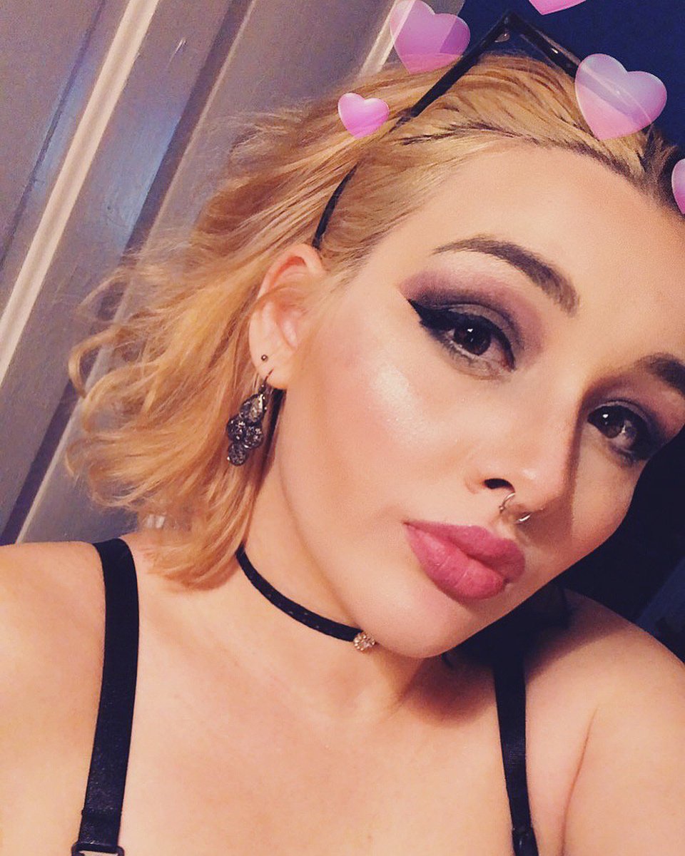 LexieCat_'s tweet photo. https://t.co/fbXSTmCyHn