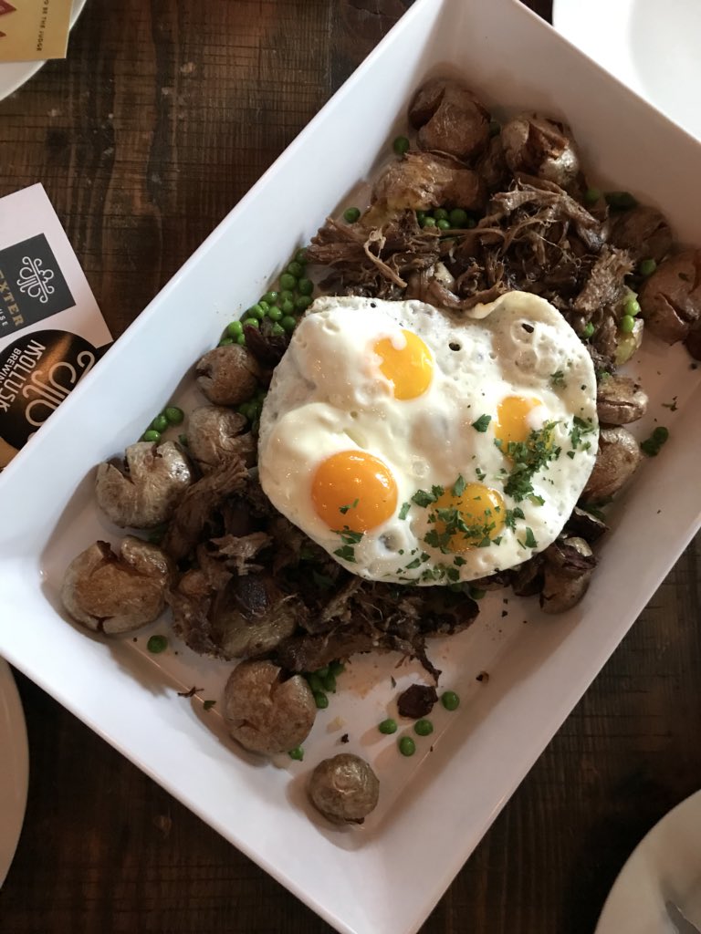 Full-on @FanOfLamb happening this morning at @DexterBrewhouse. #Laaaaaambrunch