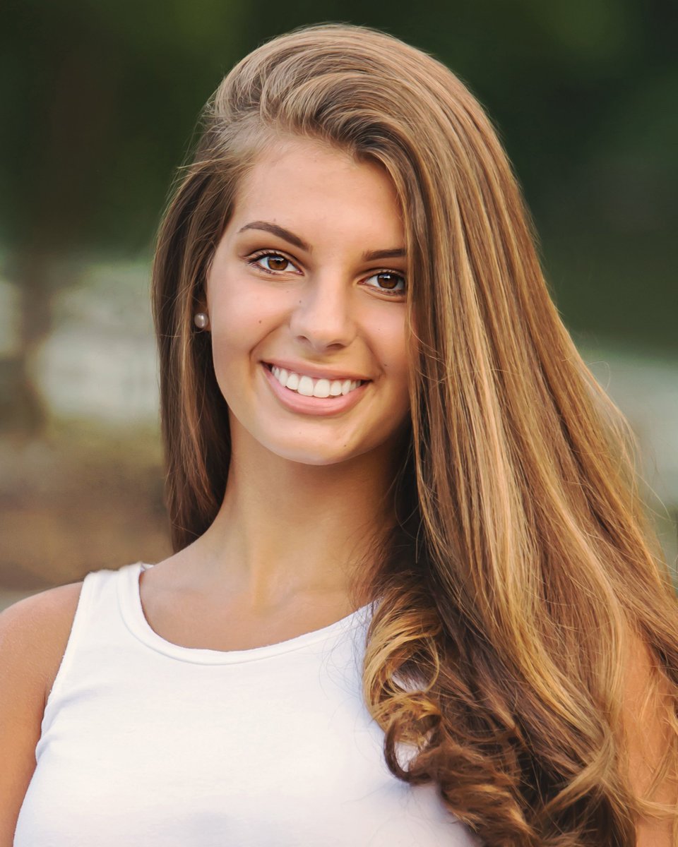 WCSDProud's tweet photo. Congratulations to @SchroederHS senior Leigha Kircher @sweetlei_17 on being named the @BCCRoch youth ambassador for its 17th annual Pink Ribbon Walk &amp; Run to be held Sunday, May 13 at Genesee Valley Park! Event deets at https://t.co/VccQRoe0uL. @superwebstercsd https://t.co/YRtCzMkvLb