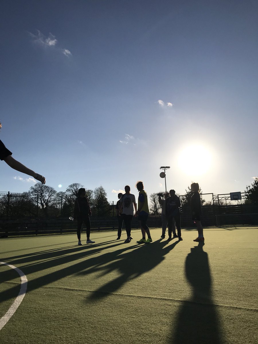 FXU Ladies Football tweet media