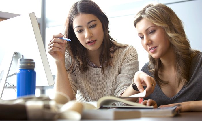 letudiant's tweet photo. Bac 2018 : votre coaching révisions pour la semaine du 30 avril au 6 mai ➡️ https://t.co/AmG48nR9ZK https://t.co/BAth6upohQ
