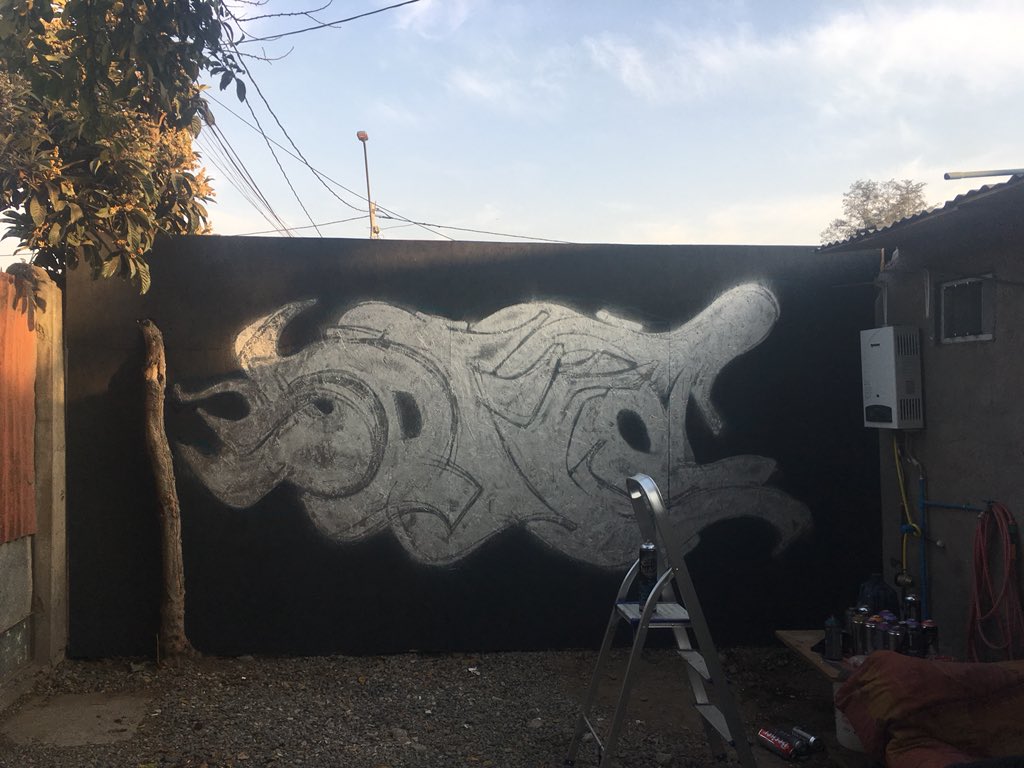 Felipeunabez's tweet photo. Proceso de ayer en Max House en el muro divisorio de Donald Bernales 👊🏼 Otra anotación para el dúo dinámico #twcontour 👊🏼 Seguimos... https://t.co/3VDhu5K9uA