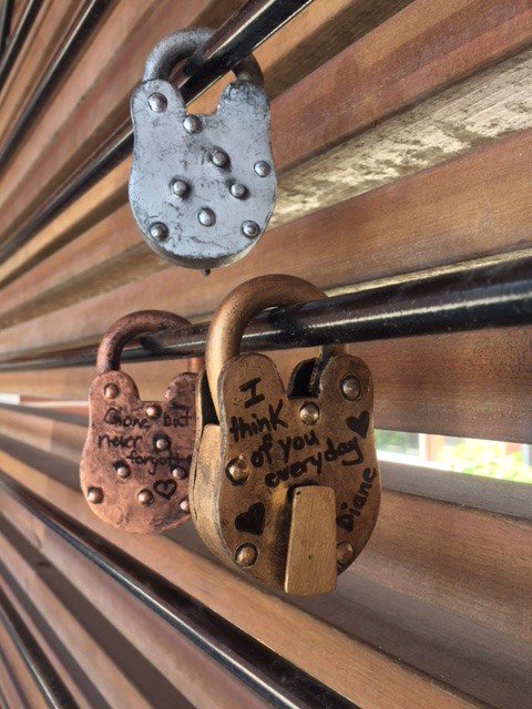 WindsorCCF's tweet photo. Lock Out Cancer Locks available for $55 on-line at https://t.co/xZiInoF7HH.
On Sunday June 3rd, we'll LOCK OUT CANCER by placing the locks on the Healing Garden Hearts! #lockoutcancer https://t.co/Bo5IUFvaw0