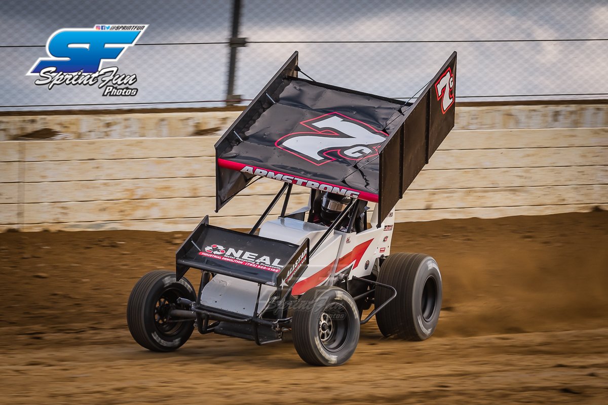 FI_MOTORSPORTS's tweet photo. News: >> @Armstrong7c hard charges to a top-ten during Sprint Car World Championship >>

➡️ Read More: https://t.co/QLj6wF7Yy9

📸@SprintFun https://t.co/xmAtkZepEF