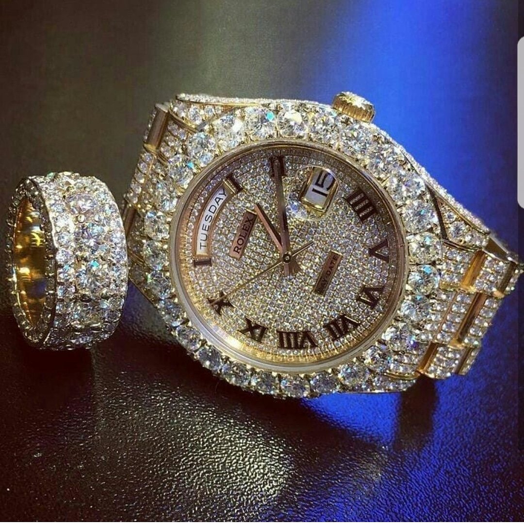 DAILYCOLLECTI0N's tweet photo. Luxury Iced Out Rolex. #Dailycollection. https://t.co/K3RetJfuFY
