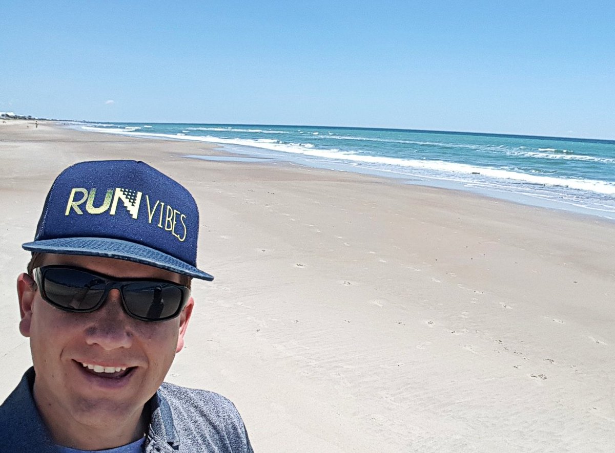 trianglexplorer's tweet photo. @runologie Bring on those Raleigh Beach 5k vibes. I Welcome Summer @Revolu! https://t.co/HBrL5BDOt9