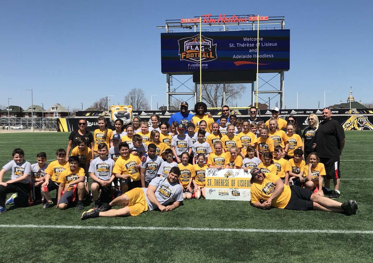 Ticats's tweet image. Thank you to all of today’s attendees!

Next Up: Ryerson Heights &amp;amp; Ancaster Meadow

#HamiltonProud #Ticats