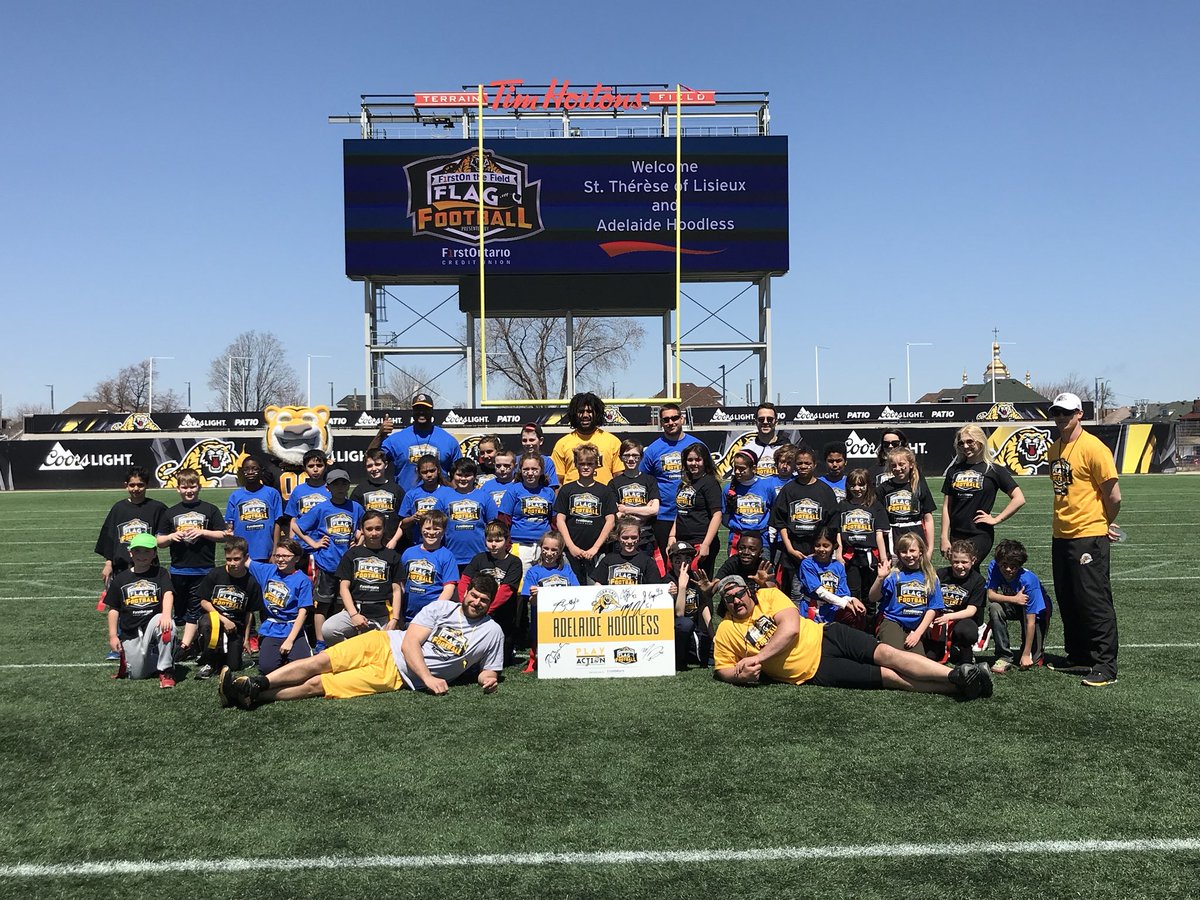 Ticats's tweet image. Thank you to all of today’s attendees!

Next Up: Ryerson Heights &amp;amp; Ancaster Meadow

#HamiltonProud #Ticats