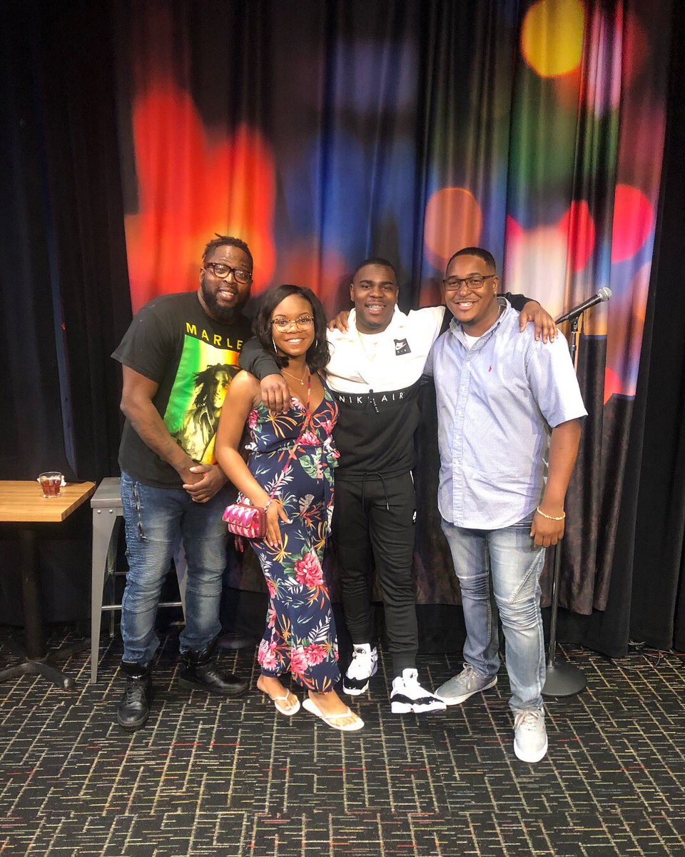 MrJayRel's tweet image. Boy last night was a good ass show!! @HaHaDavis came out wilding and had me laughing laughing but I never knew this nigga was 5”2 and a half tho 😂😂😂😂😂  #BigFella #ImadeItOnStage