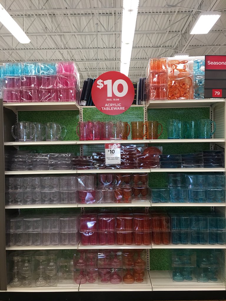 thepolishedp's tweet photo. All types of multi-colored acrylic tableware have arrived at @MichaelsStores πΉπΈπ₯€ Pitchers, goblets, plates, margarita glasses, and more π Get summer ready! π΄βοΈ #Michaels #michaelsstores #michaelssummer #justspotted #thepolishedpursuit https://t.co/gz7umhBJZx