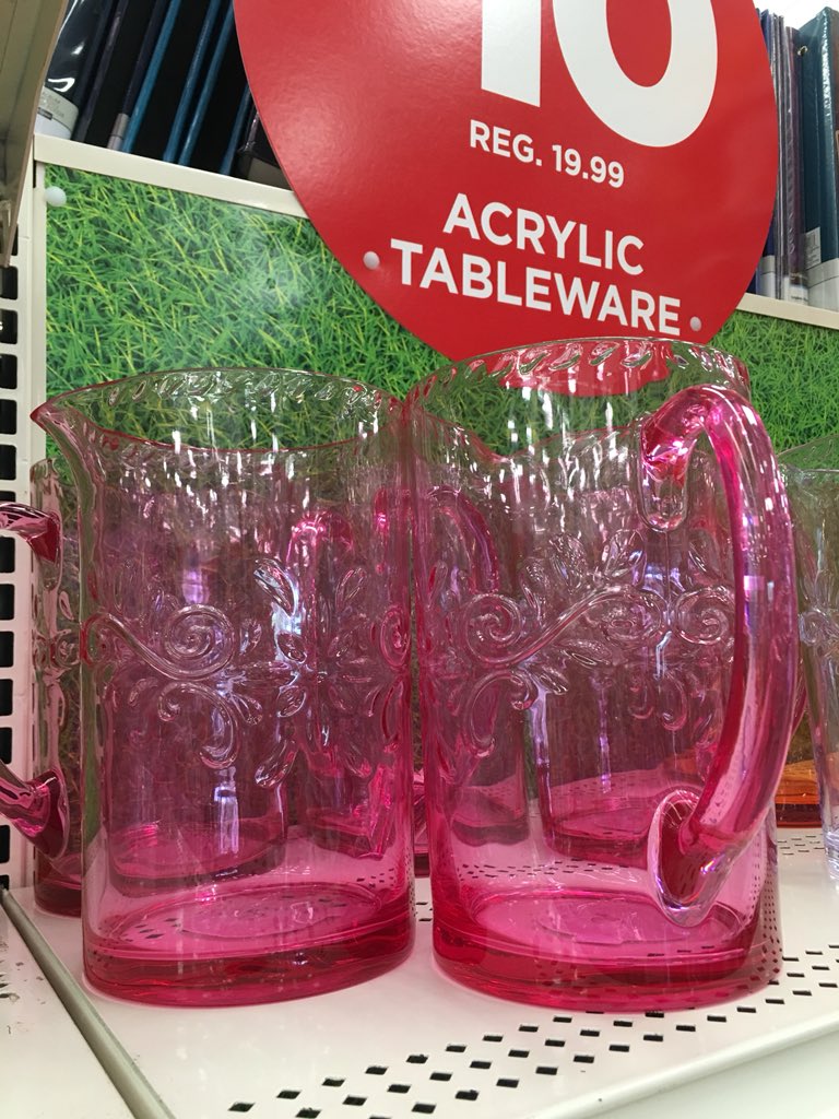 thepolishedp's tweet photo. All types of multi-colored acrylic tableware have arrived at @MichaelsStores πΉπΈπ₯€ Pitchers, goblets, plates, margarita glasses, and more π Get summer ready! π΄βοΈ #Michaels #michaelsstores #michaelssummer #justspotted #thepolishedpursuit https://t.co/gz7umhBJZx
