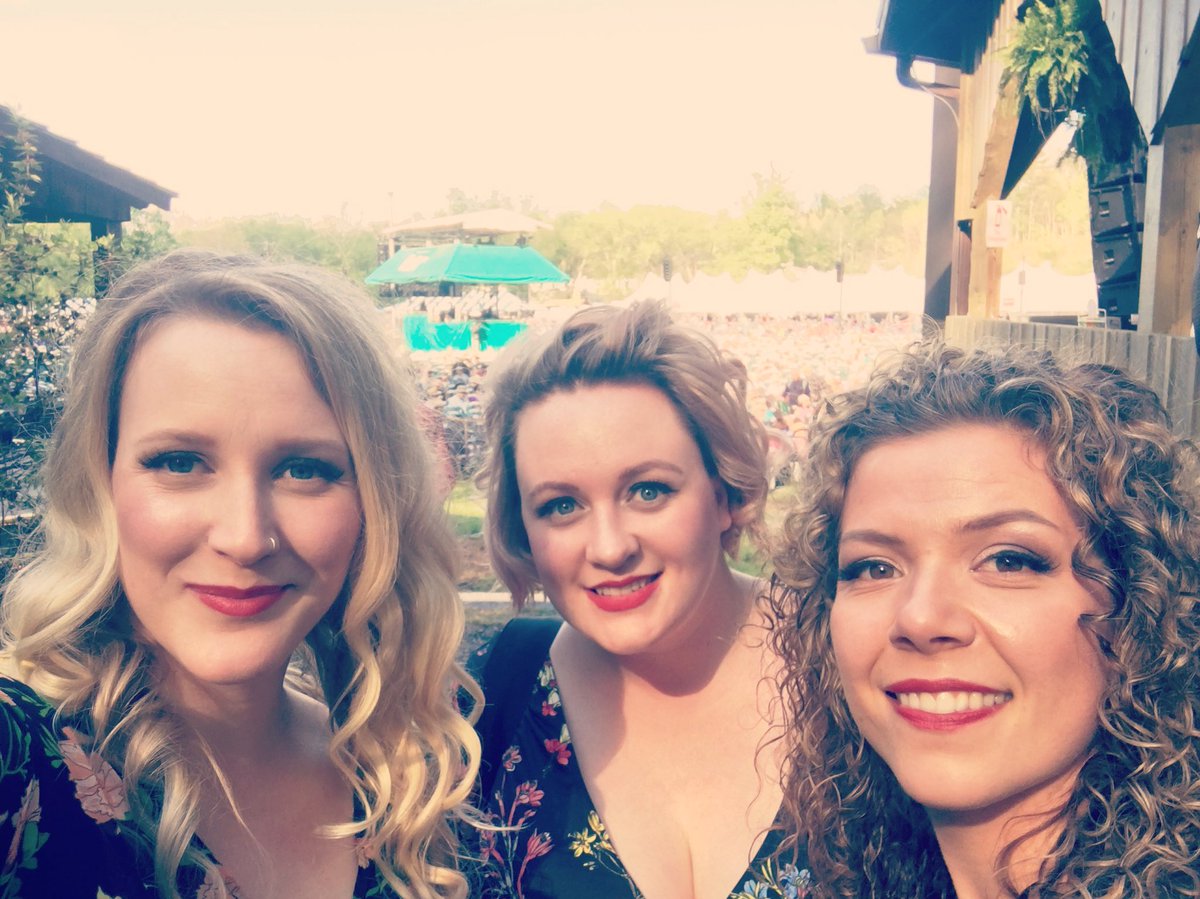 RosieRiveters's tweet photo. Thanks @merlefest! We had a great time performing this weekend. 🎉☀️🎶 #rosieandtheriveters #MerleFest #merlefest2018 #northcarolina https://t.co/dcVBsc6LNi