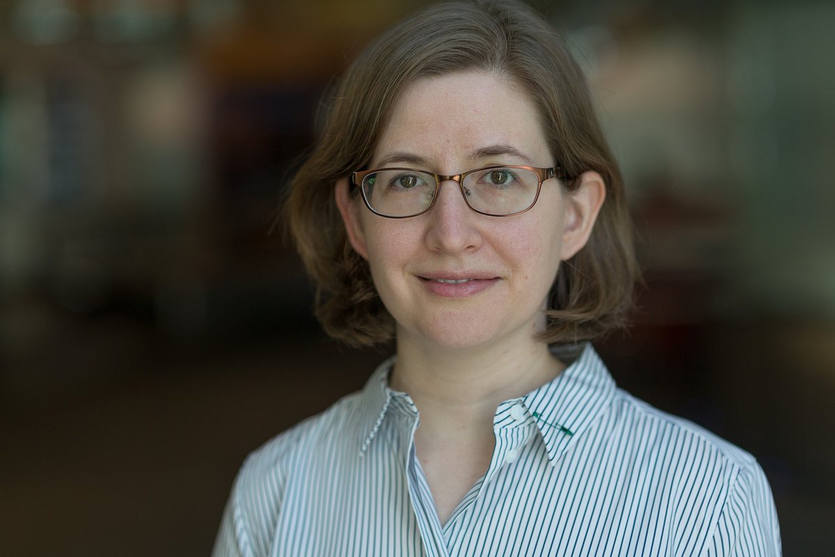TechAtBloomberg's tweet photo. Last month, @AStent delivered a keynote about #AI at Women of Silicon Valley 2018. She also chatted w/ the @MaddoxWinSeries team about how she promotes #diversity in the workplace and offered advice for women pursuing careers in tech https://t.co/FZNWf1K4qF #WoSV #WomenInTech https://t.co/2m8HHsz9nn