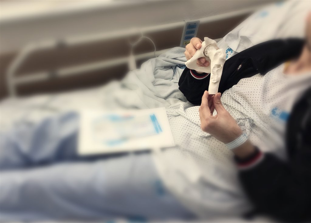 rupermac's tweet photo. In-house #3Dprinting is a valuable tool in doctor-patient communication!

@3d_maranon @calvoharo_ja 
#HospitalGregorioMarañon
#healthinnovations #digitalhealth #MedEd https://t.co/0gIeYO6twx