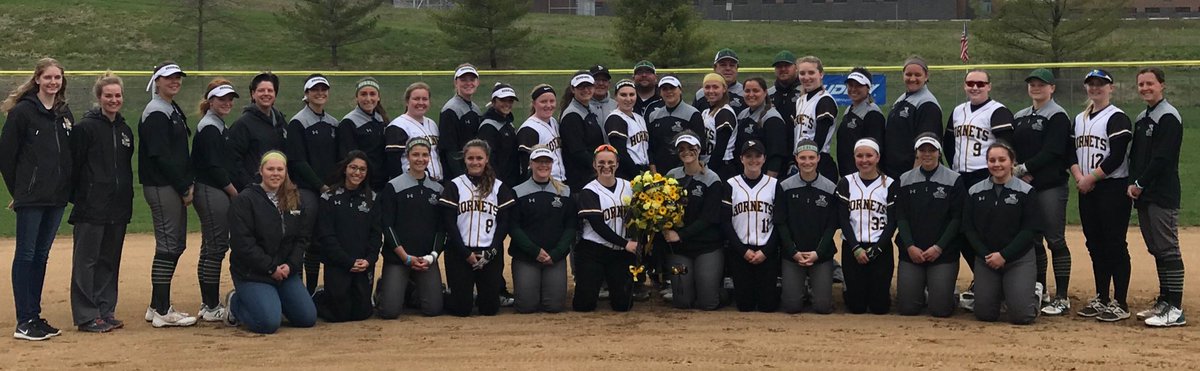 @BHornets12 and <a href="/HerkimerGeneral/">Herkimer Generals</a> softball team remembering Miranda “Giff” Gifford before doubleheader.