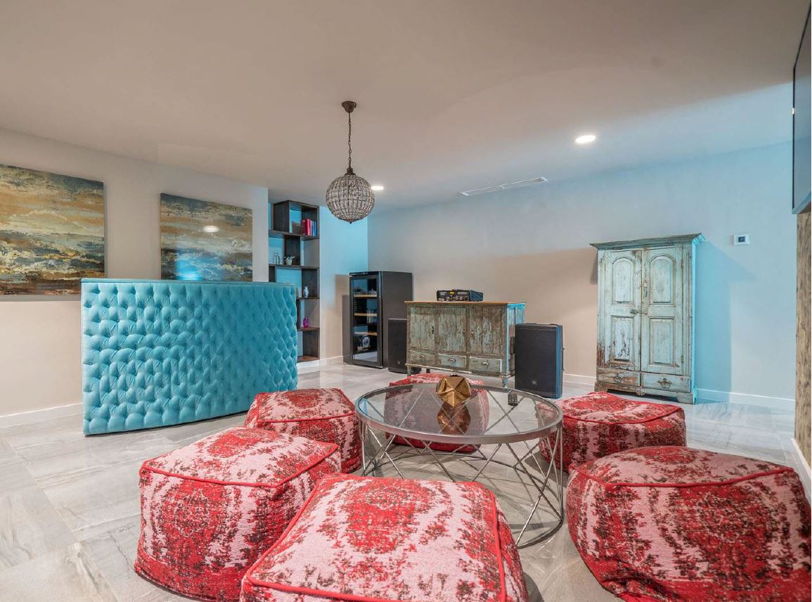 killavillas's tweet photo. #Ibiza town #CapMartinet
Six elegant suites
ground floor 100m2 soundproof club bar DJ area pool windows
12,420-37,260 €/week
Sleeps 15
6 Bedroom
https://t.co/3bQ7pAvZlC
#Paris #London #Geneva #NYC #Monaco #chicago #HongKong #Moscow #Dubai #StPetersburg #Dublin #Edinburgh https://t.co/30KDTXH2O1