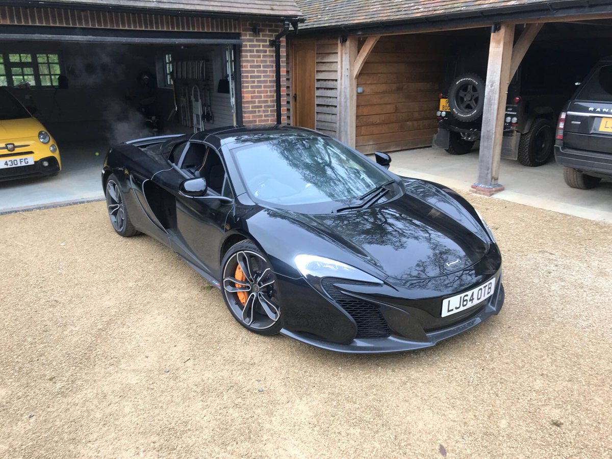 tomhartleycars's tweet photo. We are not done yet for “APRIL”🏃🏻on route this evening McLaren Syd ! For more info visit our web site #thedealmakers https://t.co/ZTcmQu9F8o