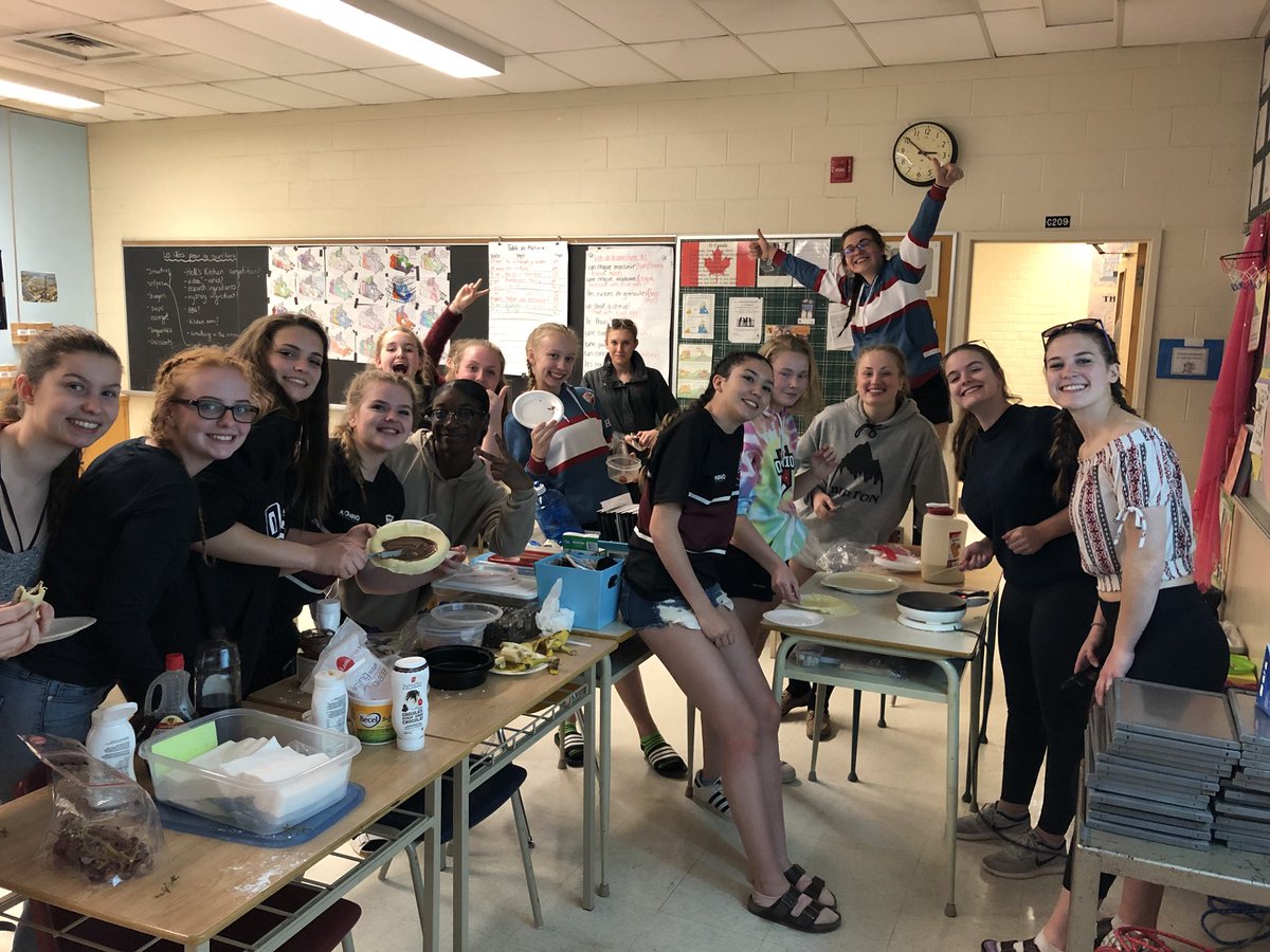 BMHSLanguages's tweet photo. Post game crêpes #maraudersrugby @BMarauders https://t.co/6mWHd8xPpv