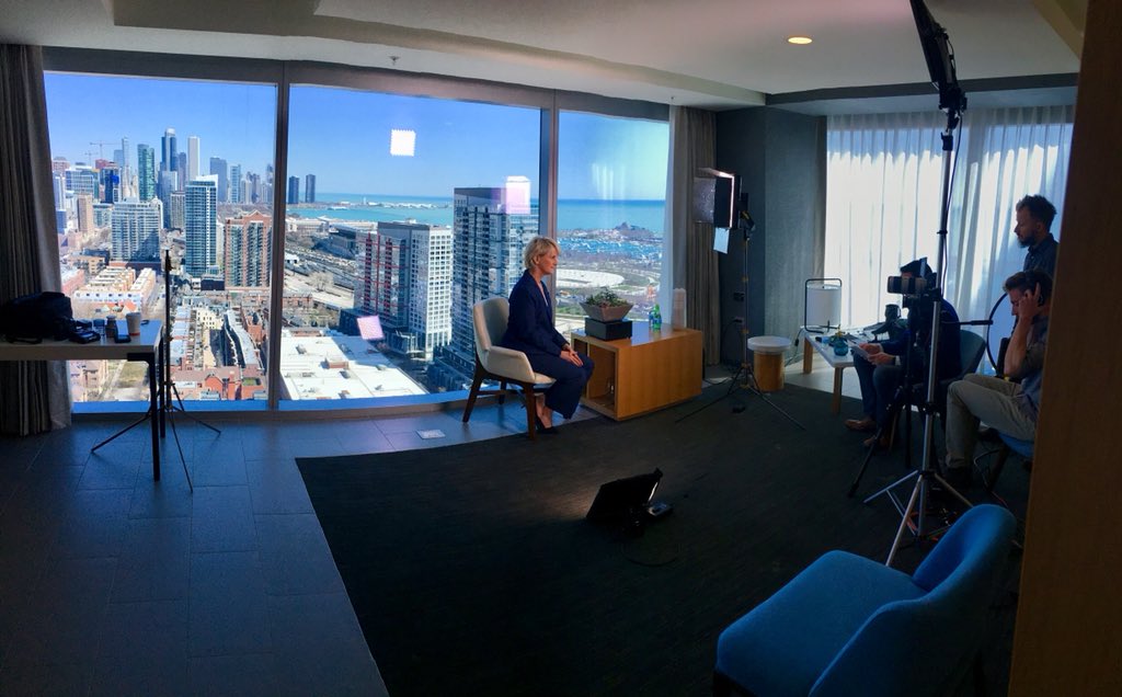 ElevationDM's tweet image. To get the best backdrop and set for your client, it’s always important to go above and beyond. There is always a solution, you may just have to be creative about how to get there .
#PlatniumElite