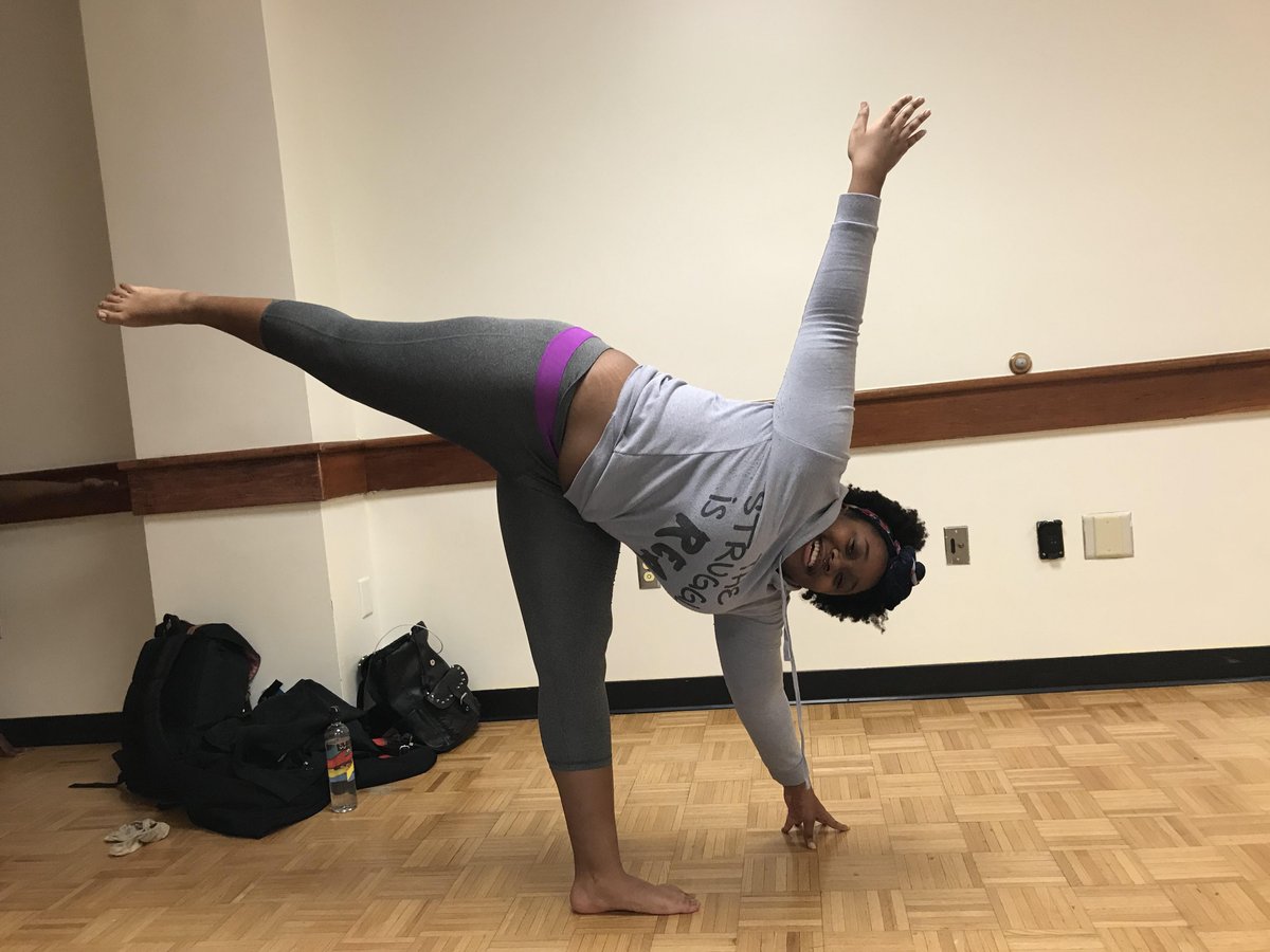 KSCProgramming's tweet photo. Tonight's our last night! Stop by the 3rd Floor of the Student Center to end this beautiful sunny day with some Hip-Hop Yoga. https://t.co/uKfnUPlJzm