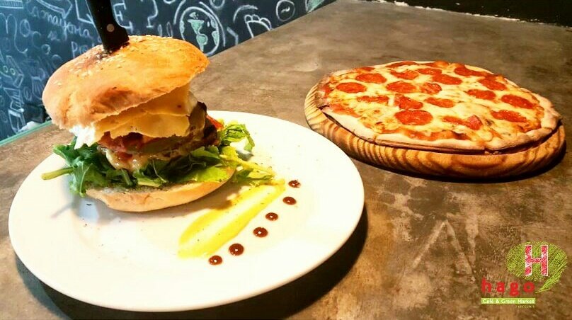 Hago_Cafe's tweet photo. Disfruta del suculento sabor de nuestras pizzas y hamburguesas❤😍. ¡Vas a querer repetir! https://t.co/ELjefGy40k